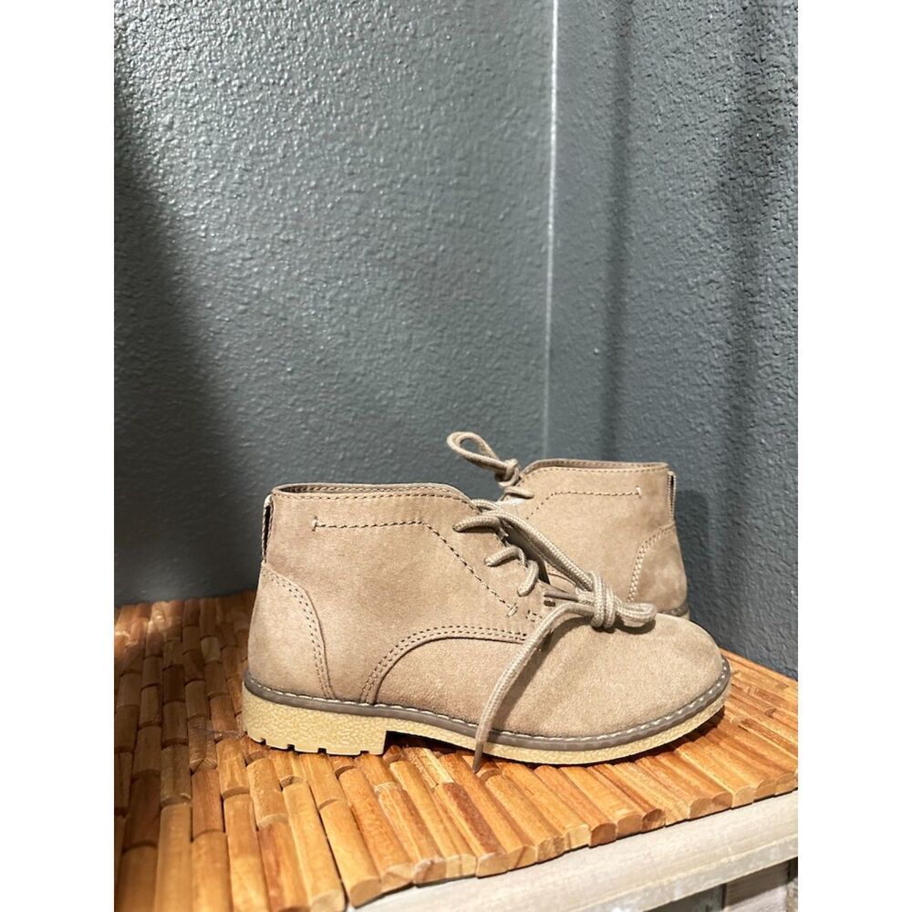 NEW Cat & Jack Hadrian Chukka Lace Up Boy Laced Style Booties Size 13